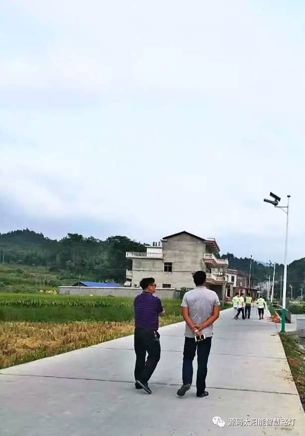 太陽能路燈，太陽能路燈廠家，太陽能路燈價格，太陽能平板燈，光伏照明，道路照明，助力新農村建設，太陽能路燈優質服務商