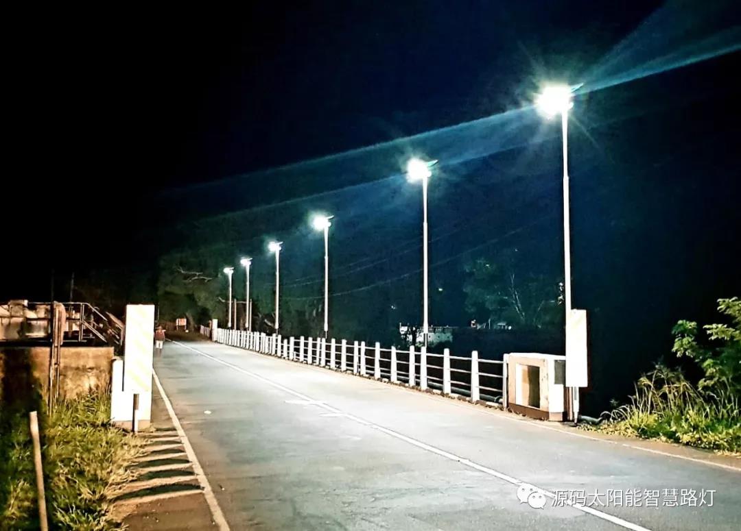 總統(tǒng)、發(fā)展局主席齊齊發(fā)聲，源碼火遍這個國家