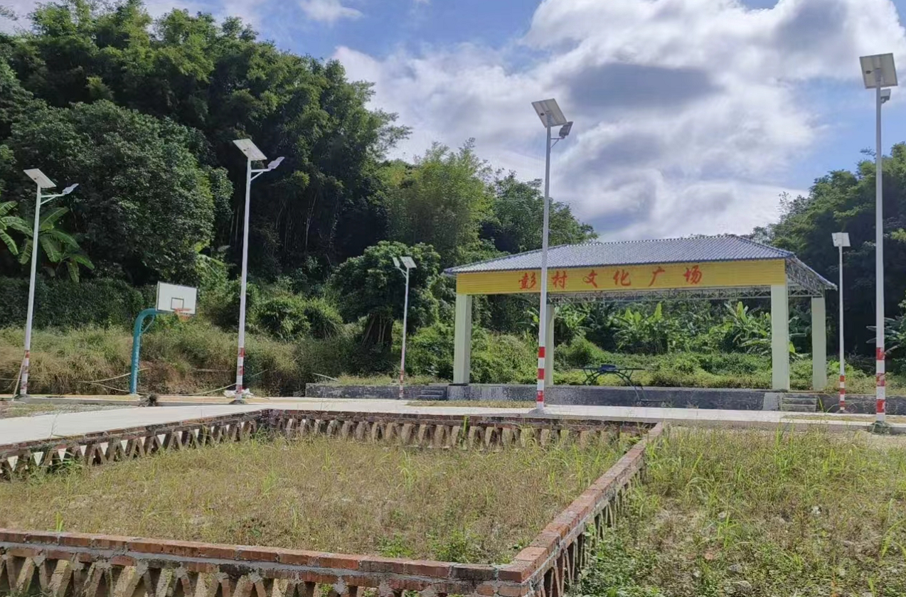 源碼：太陽能路燈閃爍怎么辦？