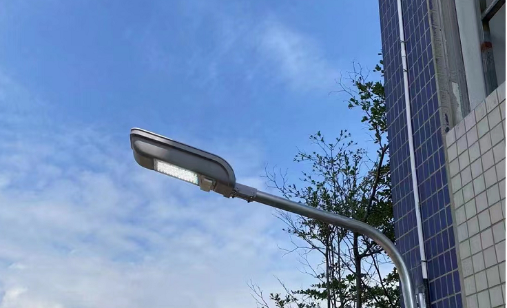 LED調光驅動電源簡介